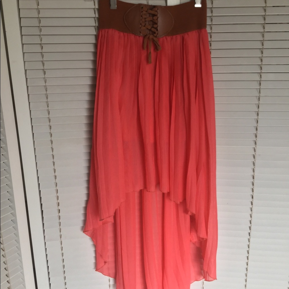BB Couture High-Low Skirt size M
